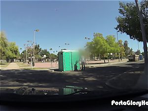 Porta Gloryhole cougar hones her blowage abilities in public